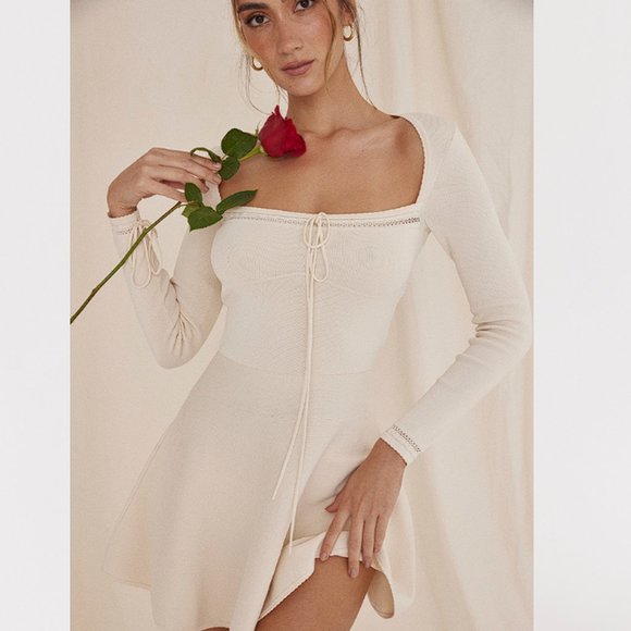 HOUSE OF CB 'Caprice' Cream Dainty Knit Mini Dress NWT - Picture 4 of 9